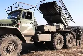 乐鱼中国官网-葡超今晨走向成谜；多特蒙德防线松动；底气十足；赛程密集仍需轮换