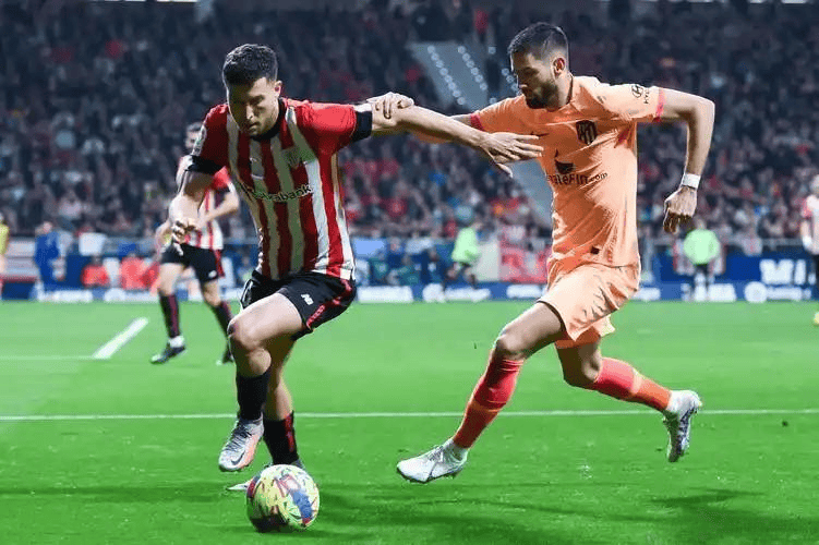 乐鱼体育app-国际比赛日突围战来临，毕尔巴鄂竞技围绕西甲临场应变，震撼外界，细节决定成败